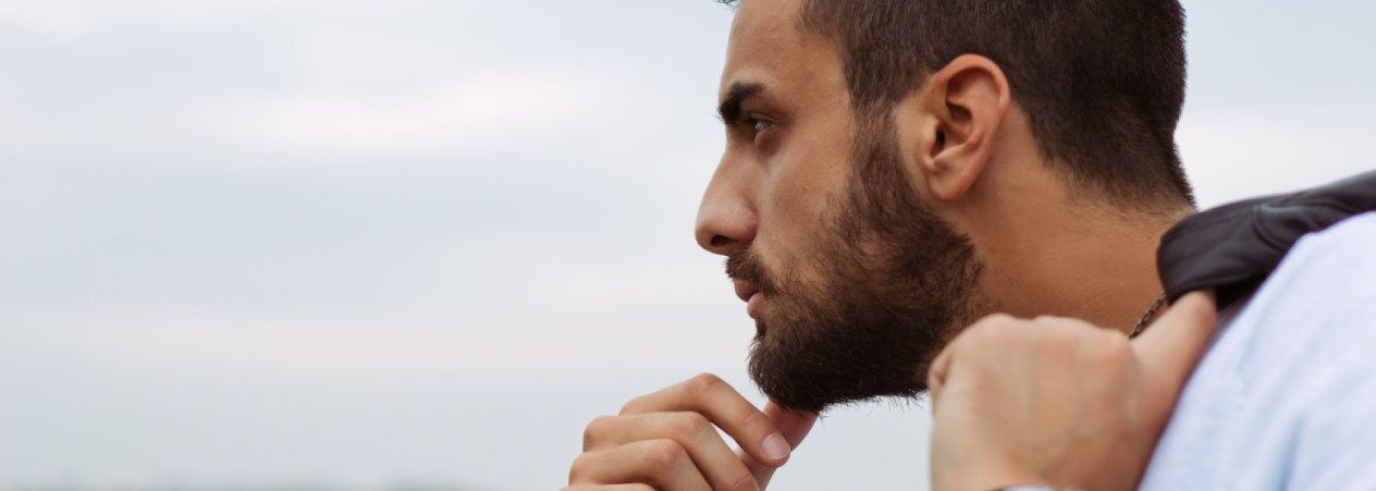 Injerto Capilar en cejas y barba: Aplicaciones del procedimiento para restaurar el vello facial | Implantpel